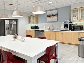Regus | IL, Chicago-CBD - West Loop 200 S. Wacker