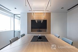 API Trio Towers | Level 37