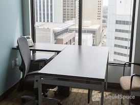 Regus | St. Paul - Town Square Tower