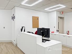 Regus | Hampton - Frontage Rd