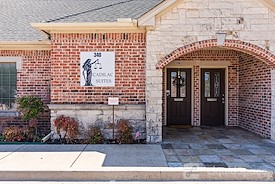 Cadilac Suites