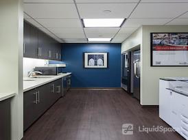 Regus | NY, New York City - Chrysler Building