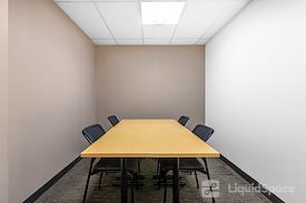 Regus | International Plaza