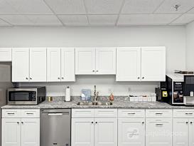 Regus | Seven Fields - Northpointe Cir