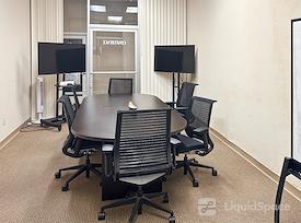 Regus | CA, Tracy - N Tracy Blvd