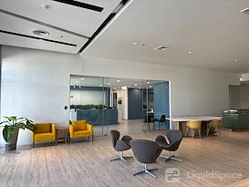 Regus | Bangkok, Central Tower