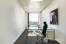 Signature | FRANKFURT, SIGNATURE OpernTurm