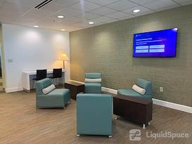 Regus | Indianapolis - W 86th St.