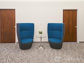 Regus | IA, Davenport - Harrison St