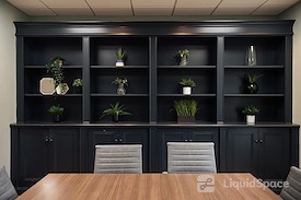 Wizu Workspace | Royal House