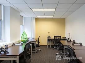 Regus | NY, New York City - Chrysler Building