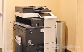 Jay Suites - 34th Street