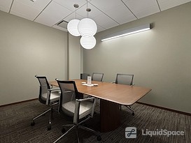 HuddleUp Powered By 25N Coworking