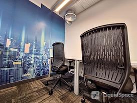 DeskLodge Beacon Tower