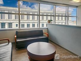 Regus | CO, Denver - N Broadway