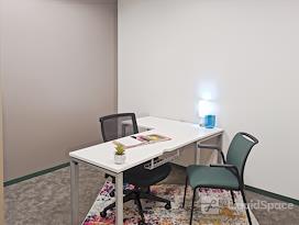 HQ | NE, Omaha - 11602 West Center Road
