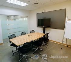 Clock In BGC at Bonifacio Technology Center