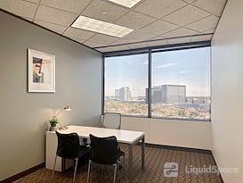 Regus | Westchase Westheimer