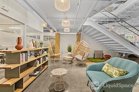 Signature Workspace Wiregrass