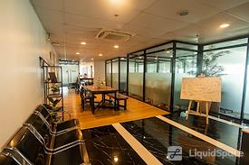 Sales Rain | IBM PLAZA - EASTWOOD