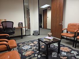 Private Offices • Coworking Spaces • Hybrid Offices 🏢