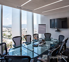 IOS OFFICES | Torre Porsche