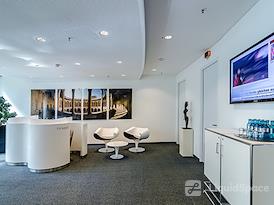 Signature | Dusseldorf Koenigsallee 61