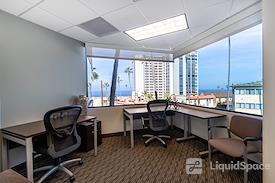 Regus | CA, La Jolla - 888 Prospect Street