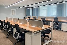 Signature | Signature Al Maqam Tower ADGM