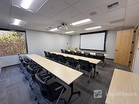 Ideal Spaces Bellevue