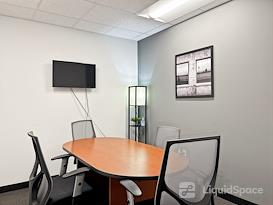 Regus | 101 Arch Street