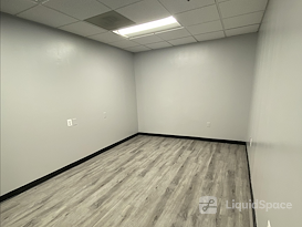 Perfect Office Solutions - Lanham 2 - 7404 Executive