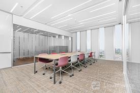 Regus | Bangkok, Bhiraj Tower At Bitec