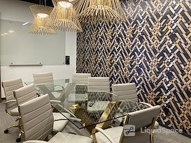 Lucid Private Offices | River Oaks Upper Kirby