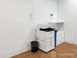 Regus | NY, Bowmansville - Genesee St