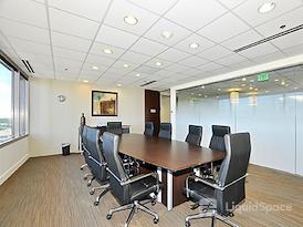 Regus | Keystone Crossing