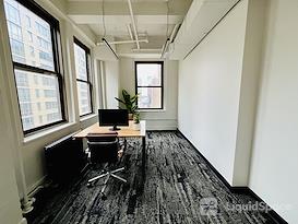 TKO Suites  - 307 West 38th Street