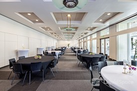 STAK Space – 1900 Broadway