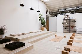 Homeland Creative Loft 