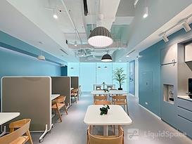 Regus | Manila, Adriatico Square