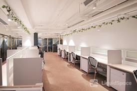 Metro Workspace - Central, Café Le Lourve