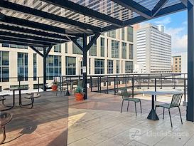 Regus | Houston‚ Spaces Downtown Greenstreet
