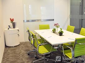 Regus | Wuhan, Boss Will