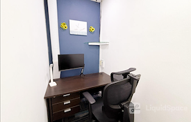 RoomKiosk Tanjong Pagar | International Plaza