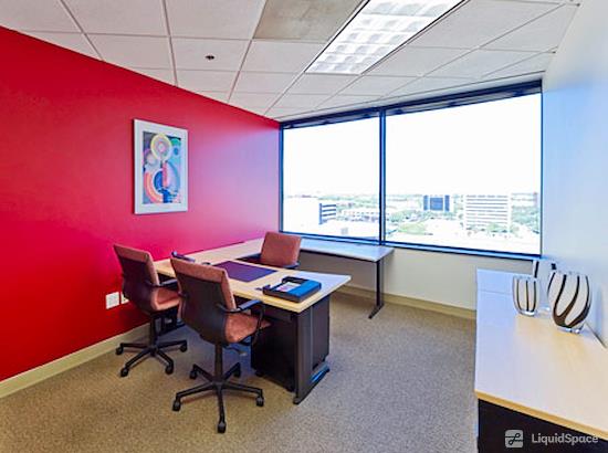 Working at Regus | MacArthur at Irving