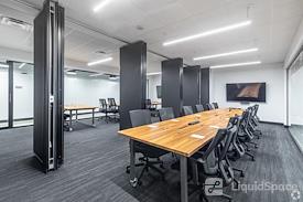 Venture X | Arlington - Courthouse Metro