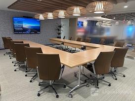 Carr Workplaces - Tysons