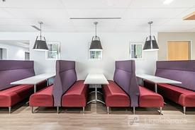 Regus | 201 Portage Avenue