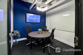 iQ Offices | 1055 West Georgia St.