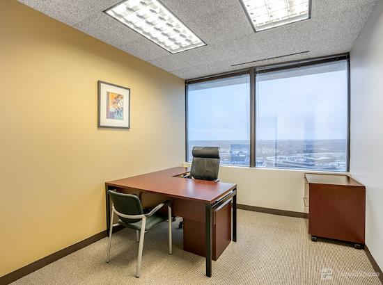 Working at Regus | Regency Towers at Oak Brook